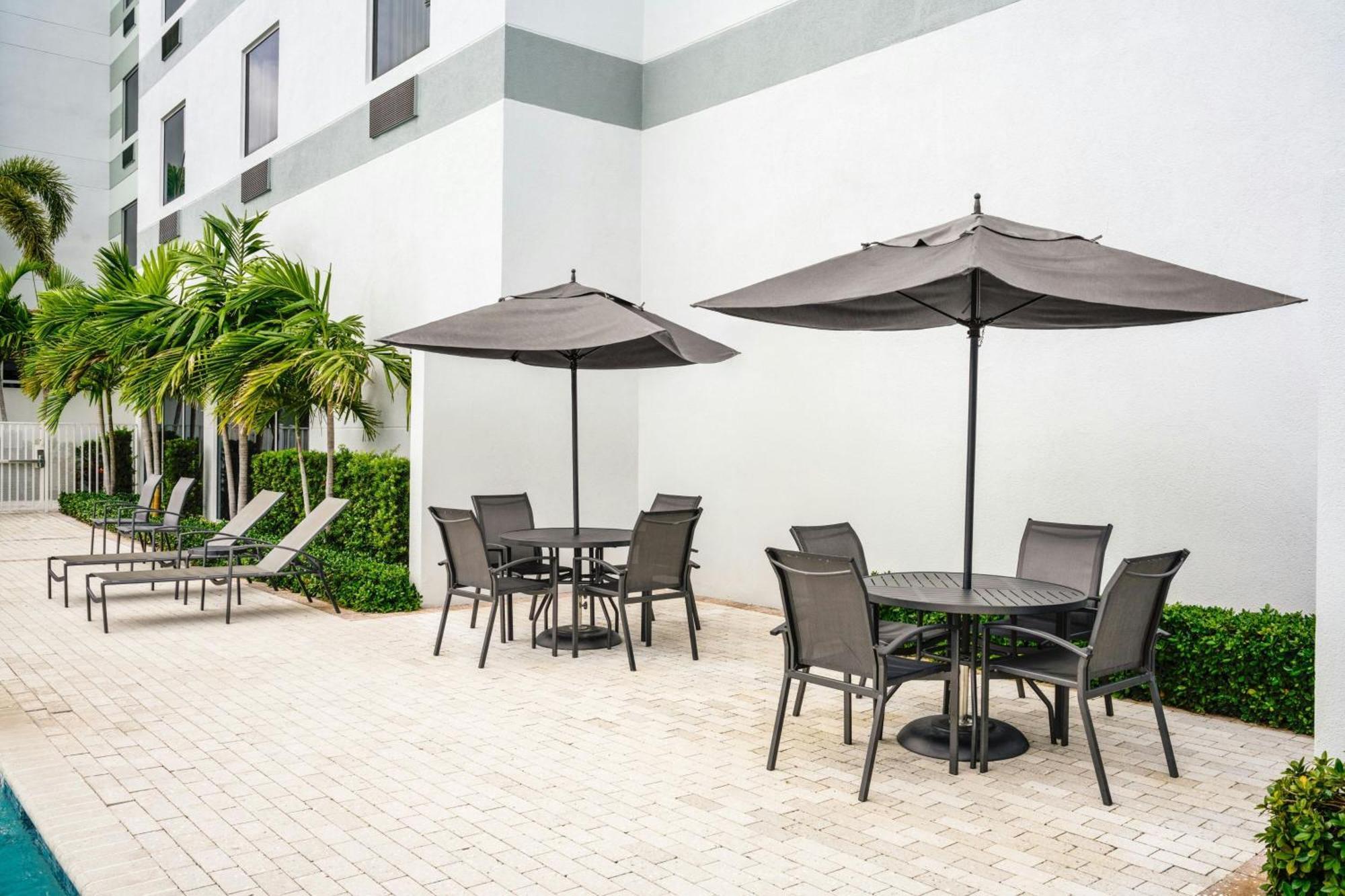 Fairfield Inn & Suites By Marriott Delray Beach I-95 Buitenkant foto